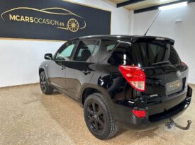 TOYOTA RAV4 2.2D 136cv 4WD