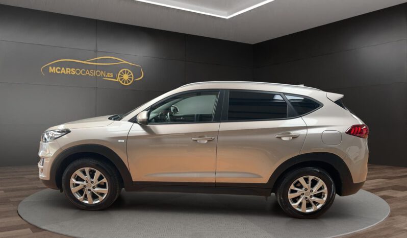 
								HYUNDAI TUCSON 1.6 CRDI 48V SLE 2WD lleno									