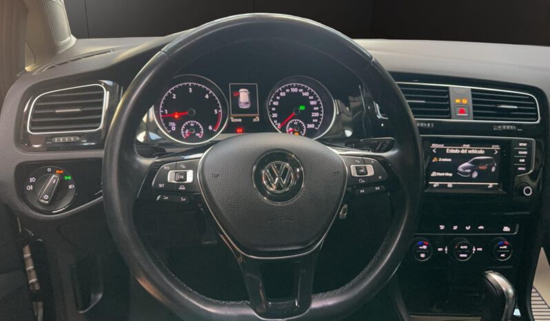 
								VOLKWAGEN GOLF VII 2.0 TDI 150CV AUTOMATICO lleno									