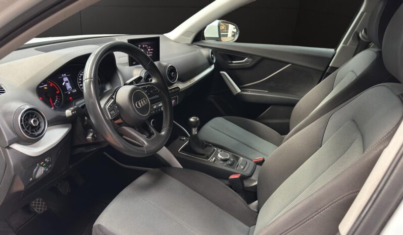 
								AUDI Q2 DESING 1.6 TDI 115CV lleno									